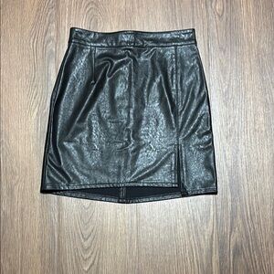Vintage Havana Black Faux Leather Mini Skirt w/ Front Slit Size S